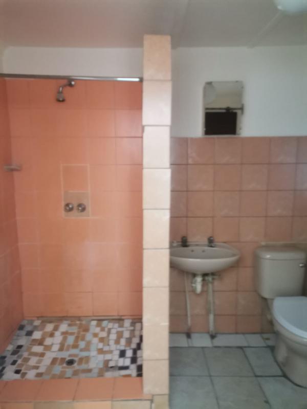 2 Bedroom Property for Sale in Albertinia Western Cape